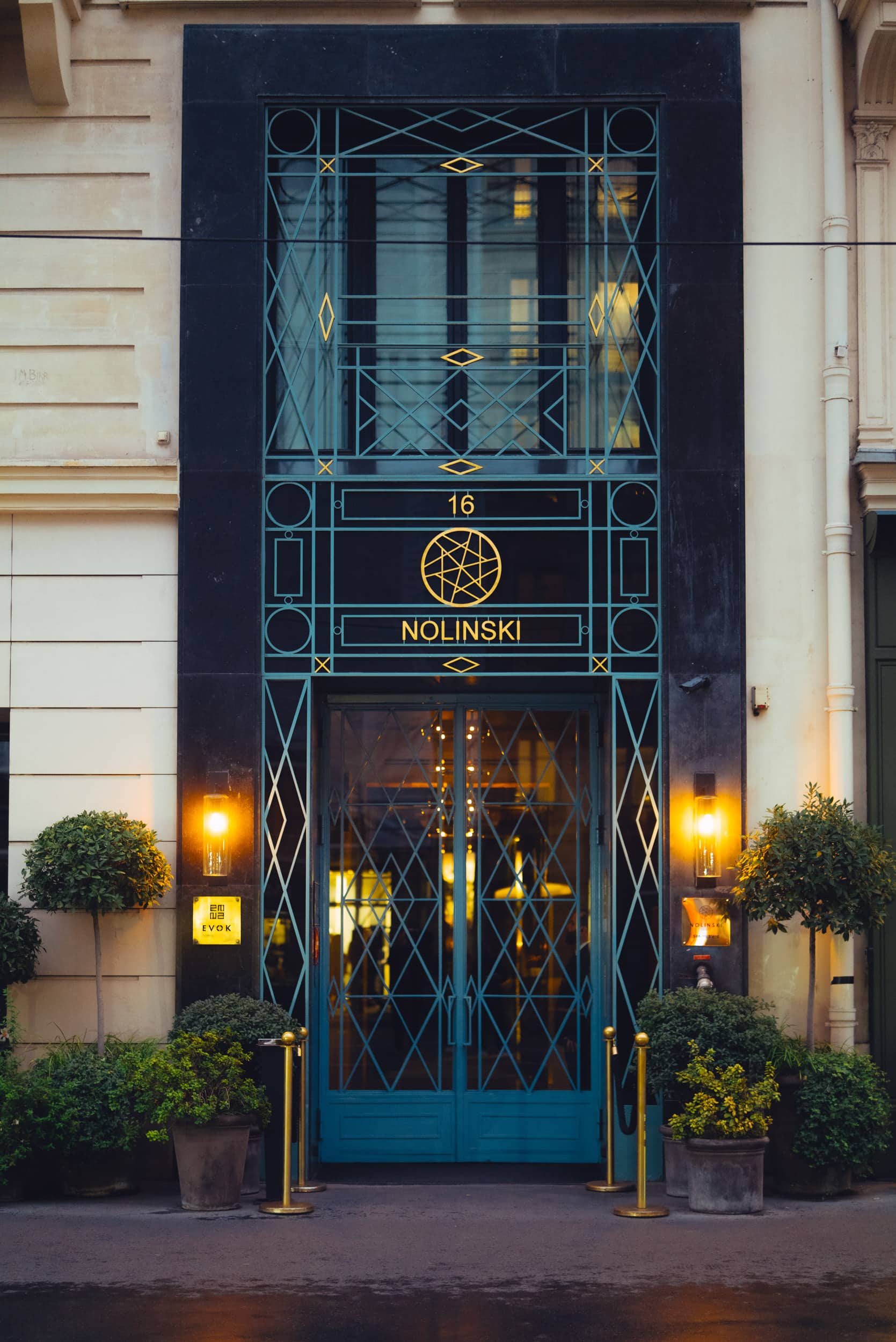 Façade-Nolinski-Paris-crédit-photo-Odieux-Boby