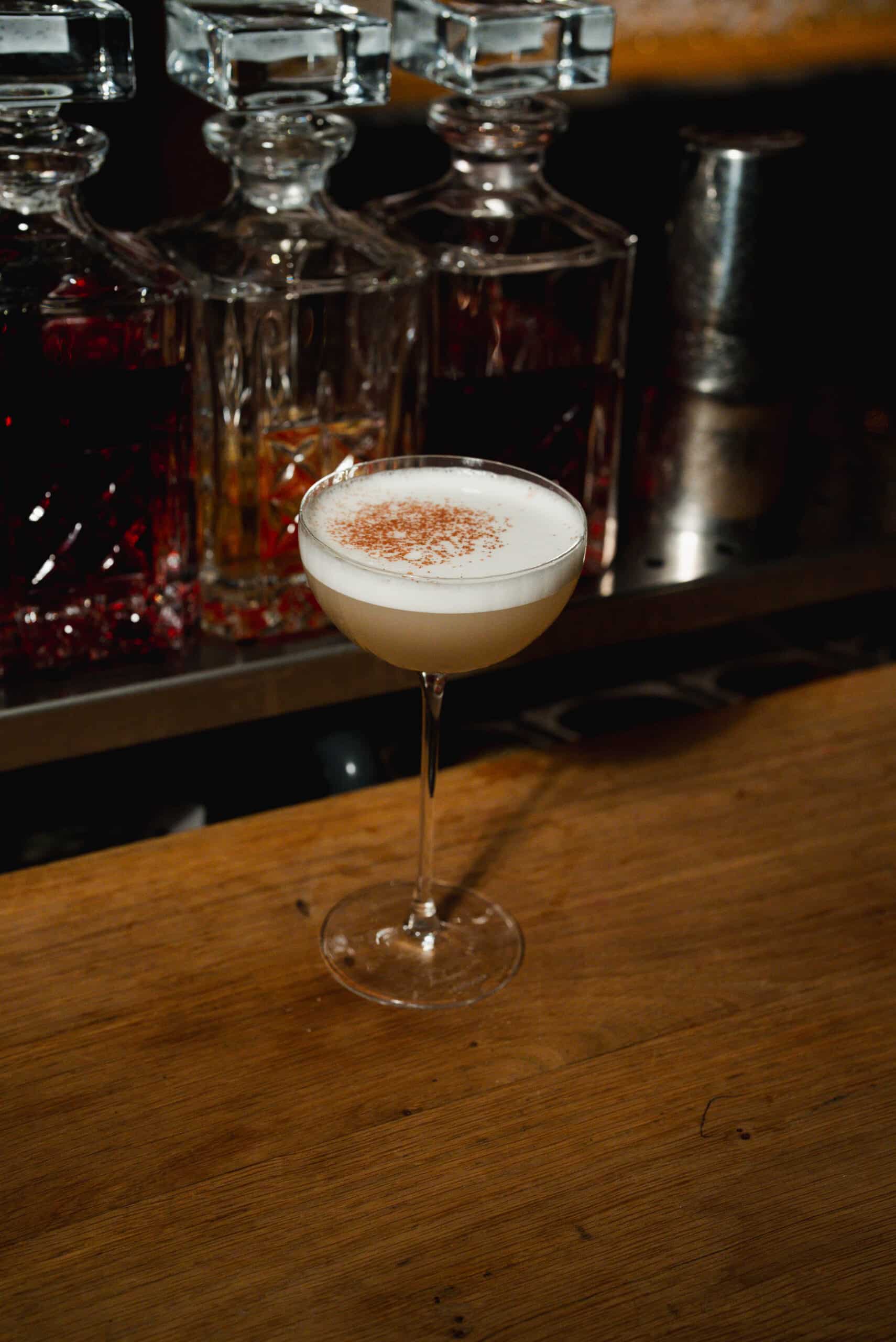 cocktail-bar-restaurant-hotel-brach-paris-sadiksansvoltaire 7