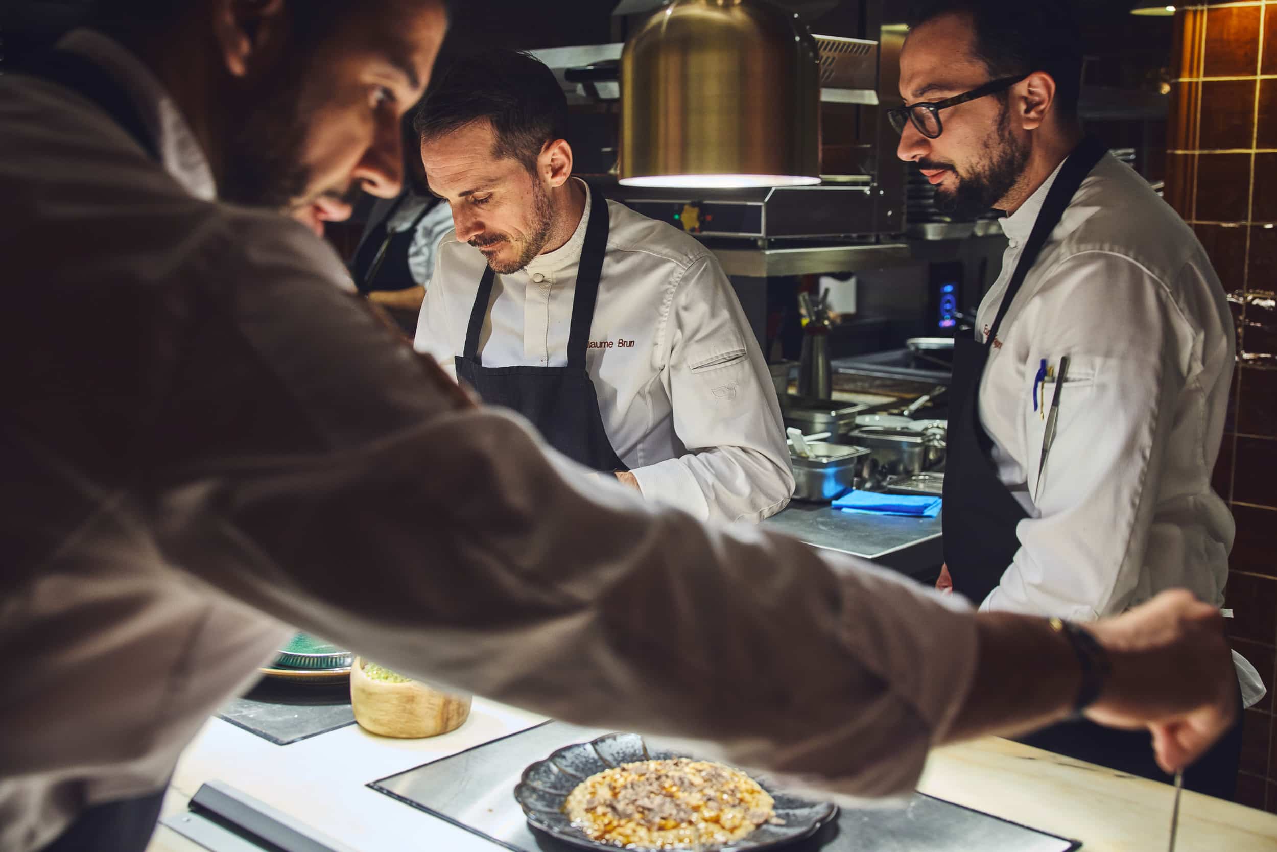Brach-Madrid-Staff-restaurant-Guillaume Czerw