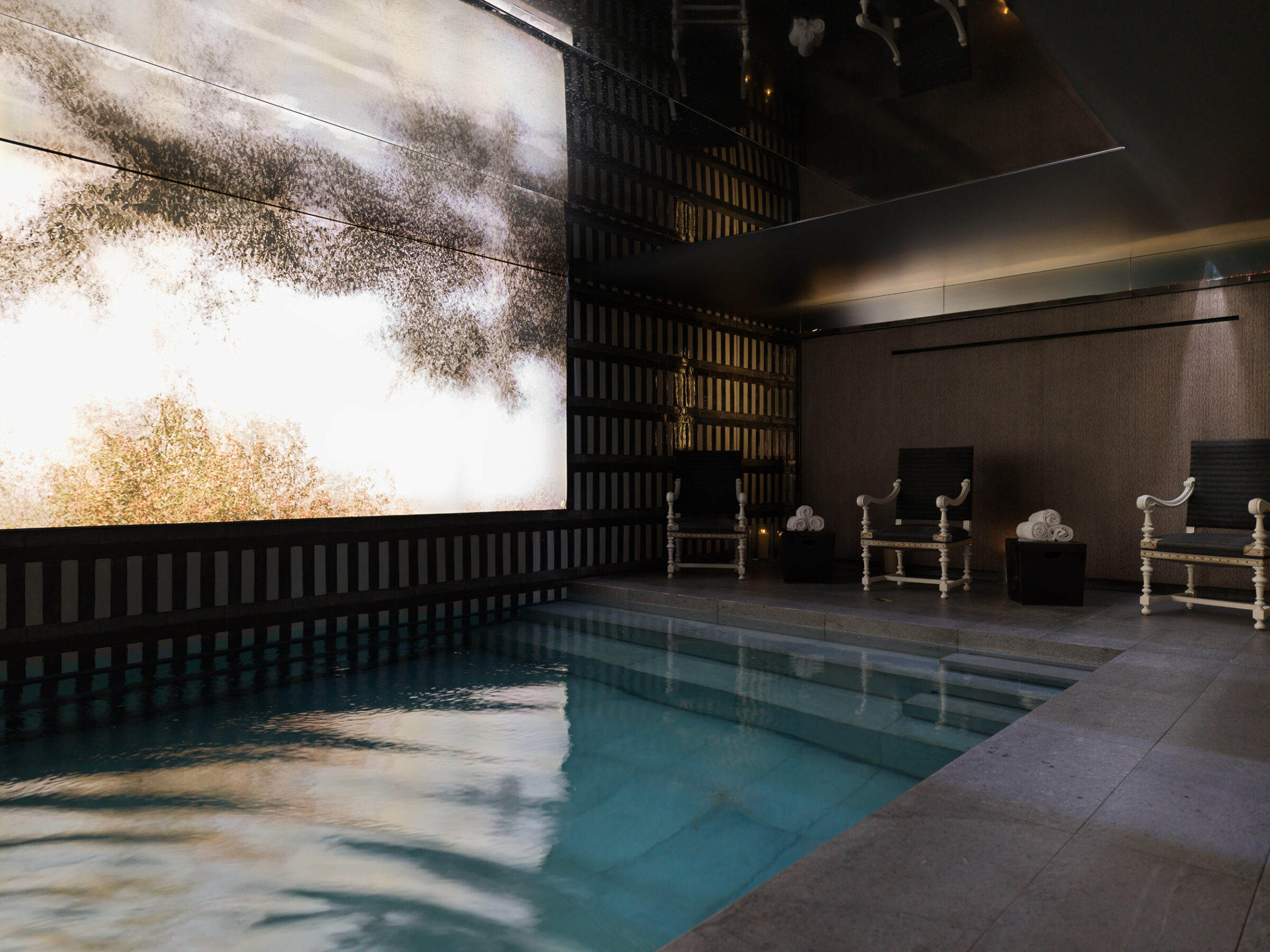 Piscine_Nolinski_Paris-crédits-photo_Therese_et_Vincent_Verrat