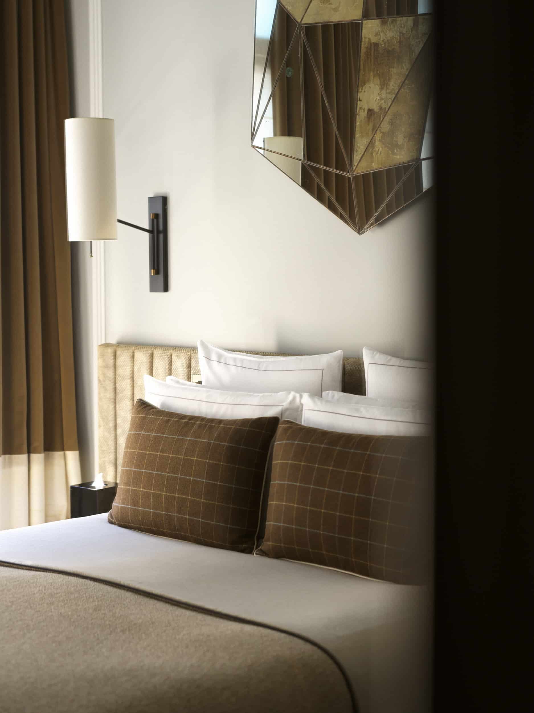 superior room in nolinski paris hotel. Picture by therese et vincent in 2025