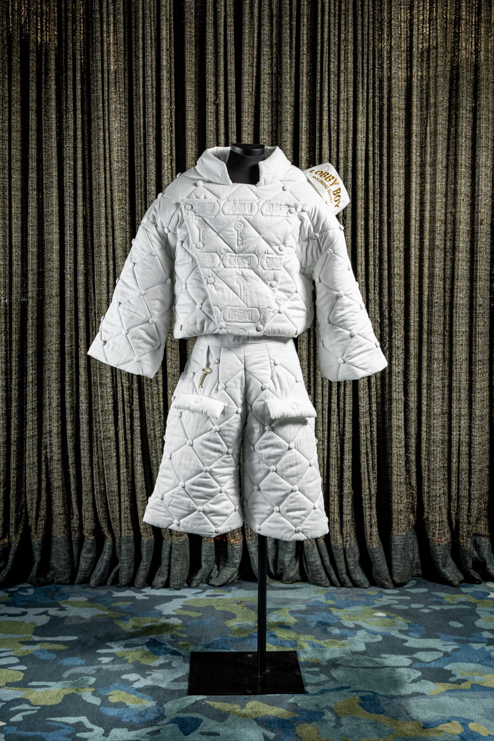 Tenue-Clara-Chevrel-Prix-Mode-Evok-Collection-2026-crédit-photo-Simon-Detraz