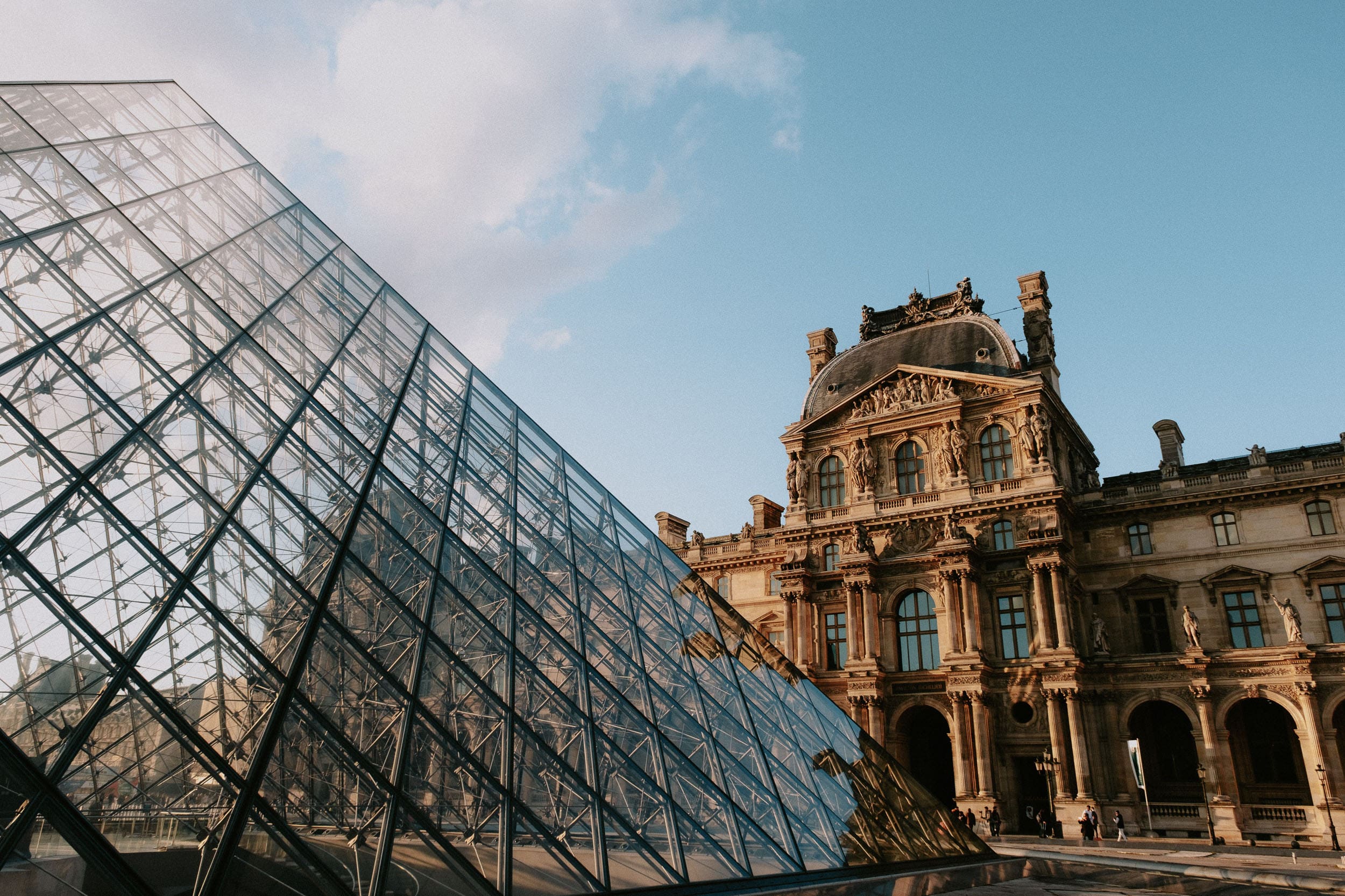 Le Louvre Museum in the heart of paris 1st arrondissement, near from nolinski paris hotel