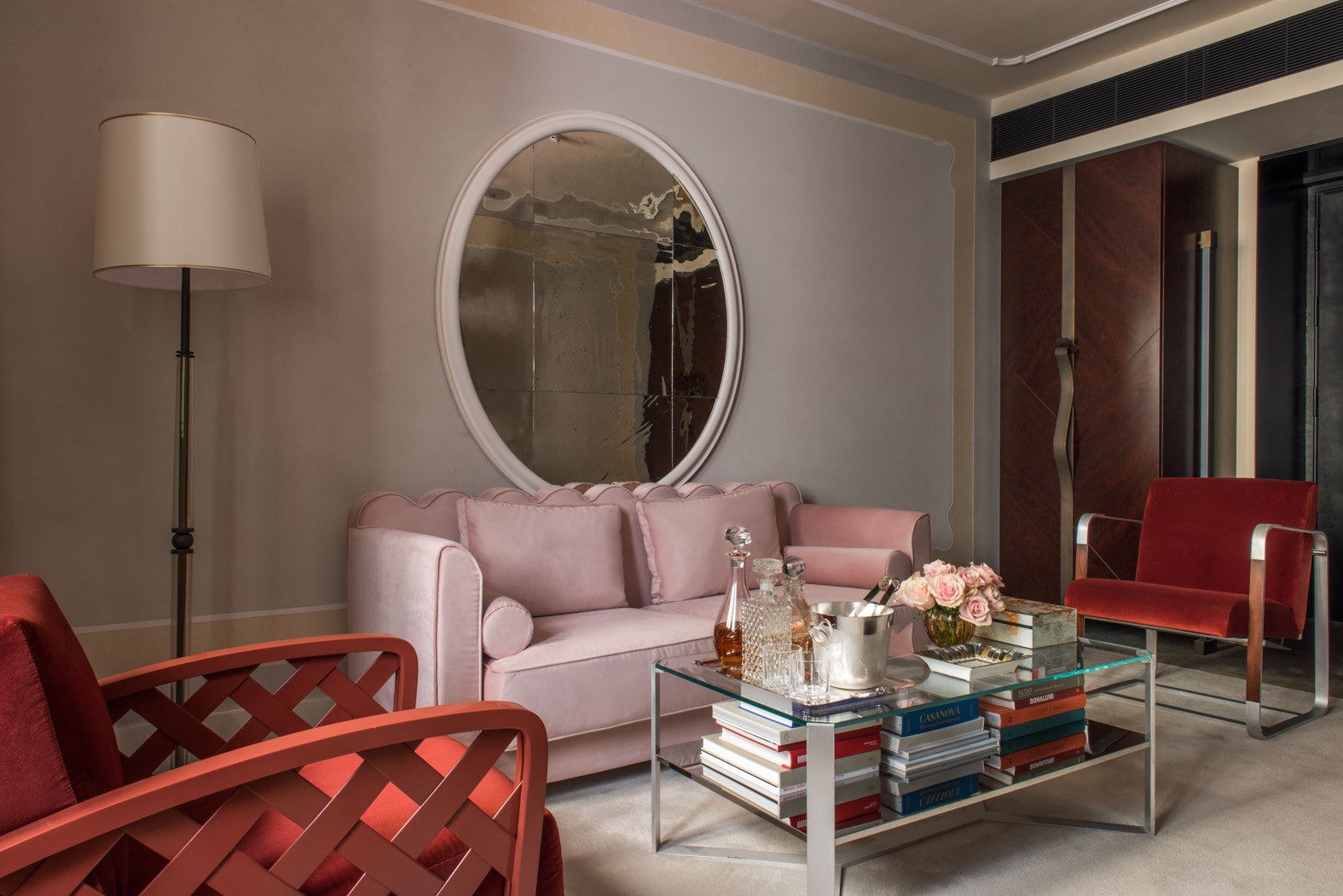 Rooms & Suites