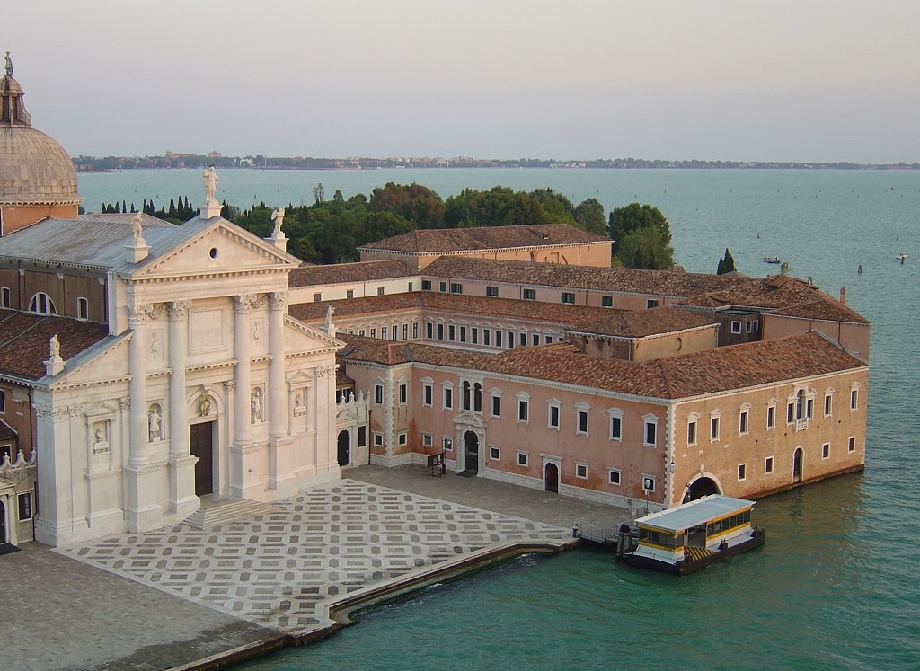 2_Isola-San-Giorgio-vista-nave-1