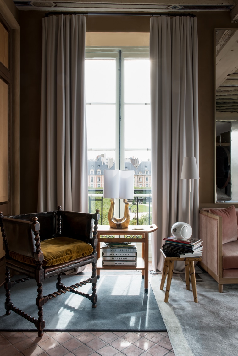 2-Bedroom Suite-Cour-des-Vosges-crédits-photo-Guillaume-de-Laubier