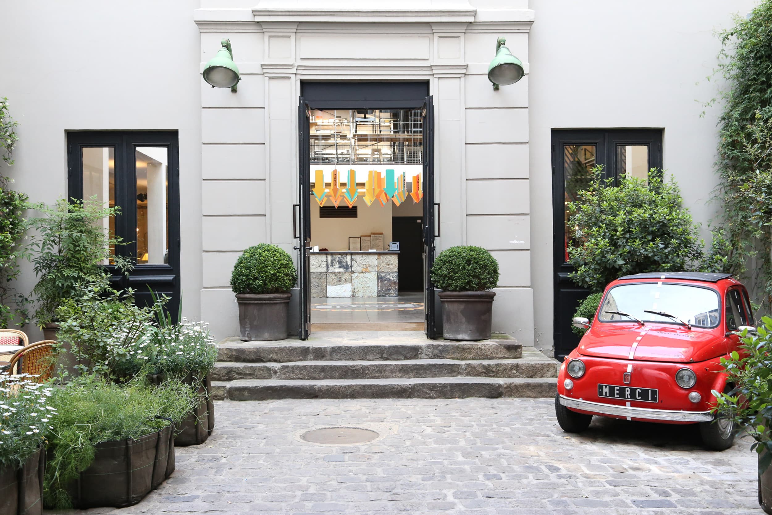 Magasin Merci Paris
