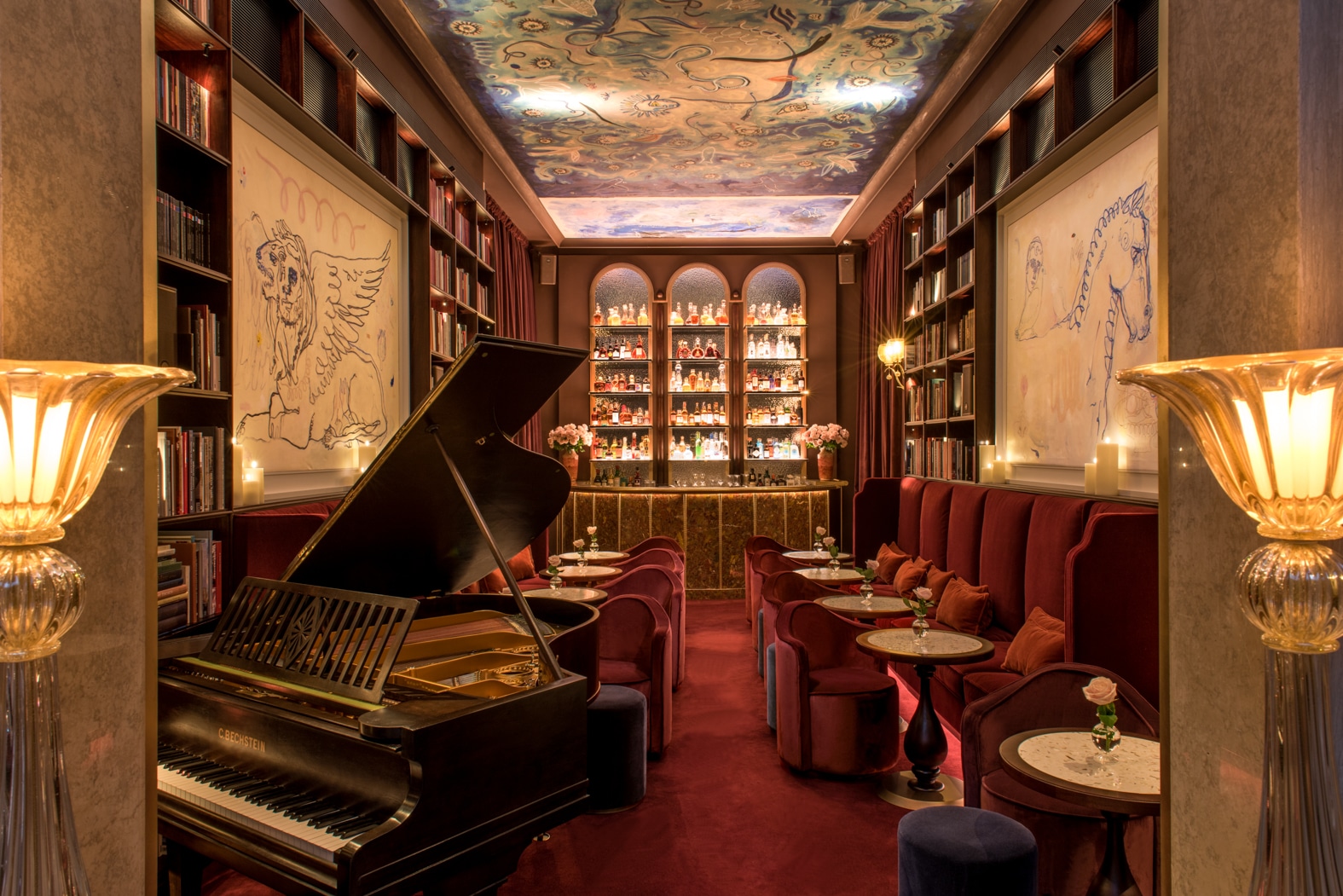 library bar - bar bibliotheque at nolinski venezia hotel. copyright guillaume de laubier