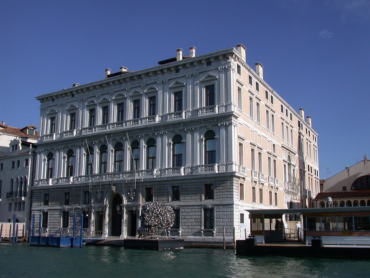 Venezia-Palazzo_Grassi